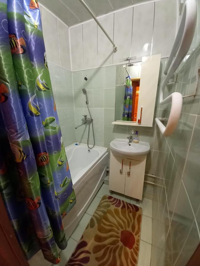 Flat with the sea view Apartman Aktau  Kültér fotó