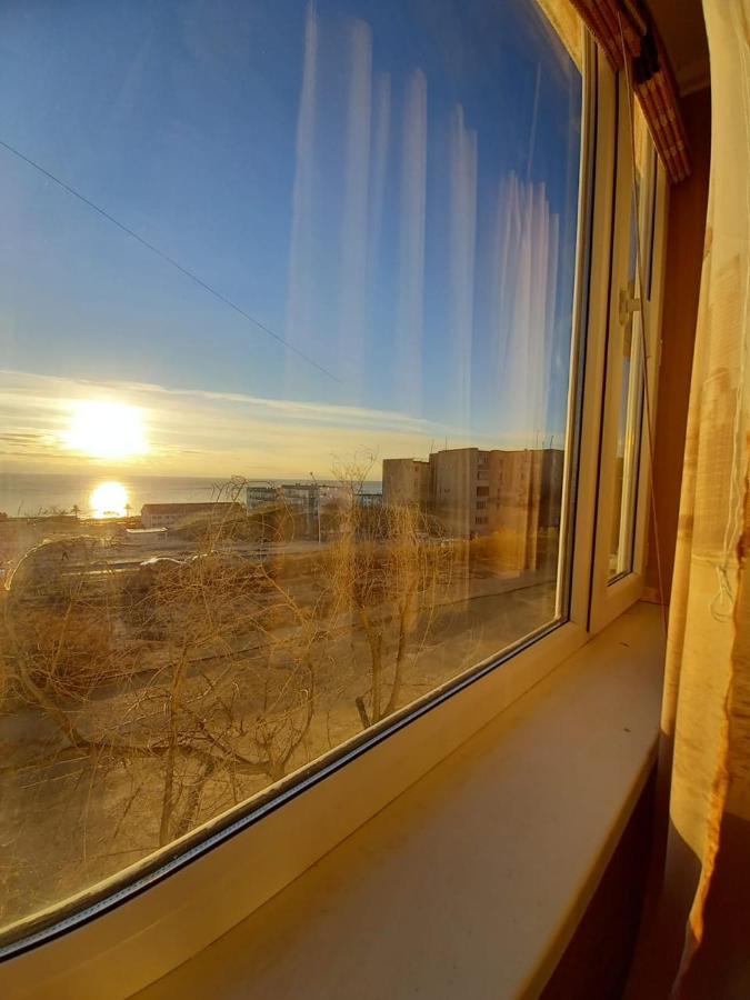 Flat with the sea view Apartman Aktau  Kültér fotó